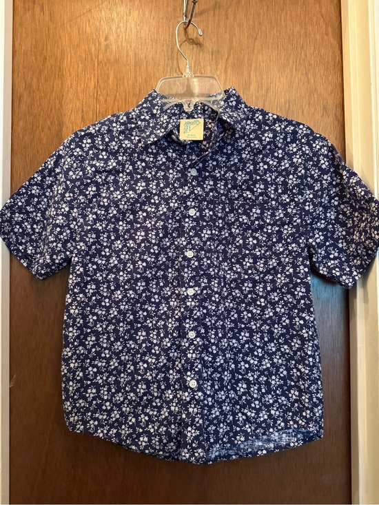 where abouts Other - Boys Short-Sleeve Navy Floral Button-Down Shirt